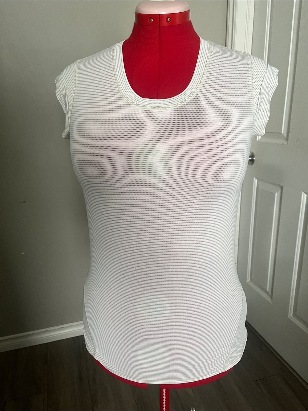 lululemon athletica White Ribbed Short Sleeve Scoop Neck Top